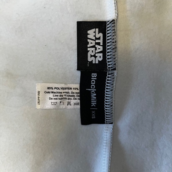 BlackMilkxStar Wars: The Child Winter Wonderland Cuffed Shorts - Grogu/Baby Yoda - Picture 8 of 11